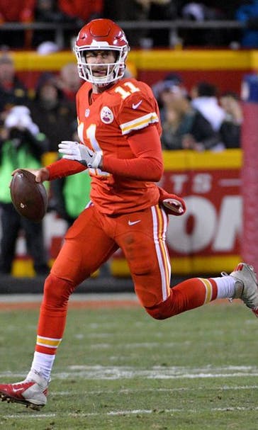 Alex Smith strikes first with rushing TD (Video)
